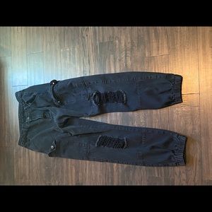 Black denim boyfriend jeans